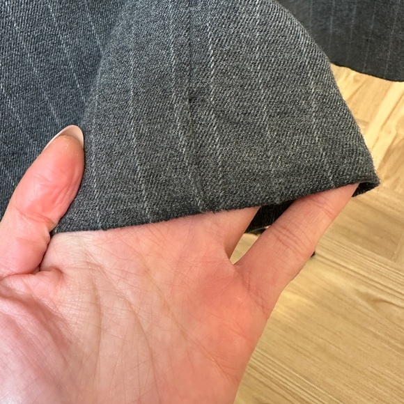 Zara wide leg grey pinstripe trousers. - Picture 4 of 4